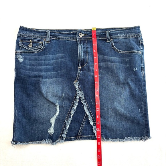 INC International Concepts Dark Blue Frayed Knee-Length Jean Pencil Skirt (16) - Picture 13 of 13